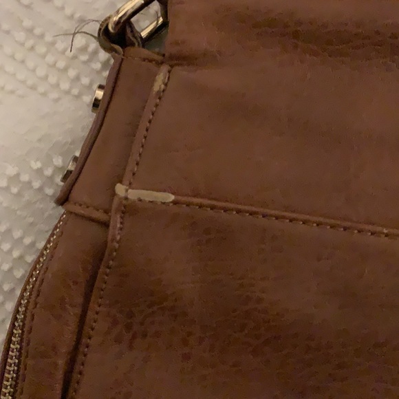 Urban expressions crossbody - Picture 5 of 5